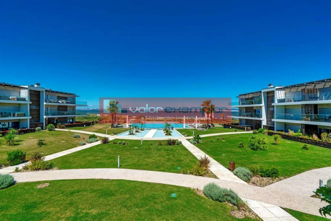 Apartamento T2 para Venda em Alcochete Foto 9