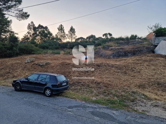 Terreno para Venda em Rebordosa Foto 4