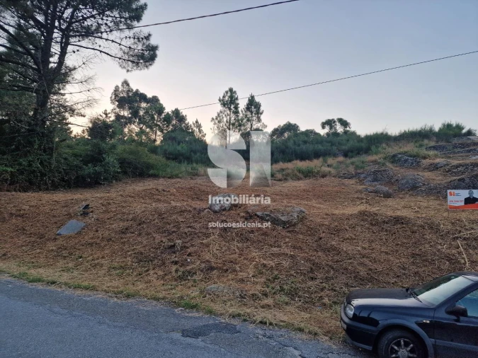 Terreno para Venda em Rebordosa Foto 6