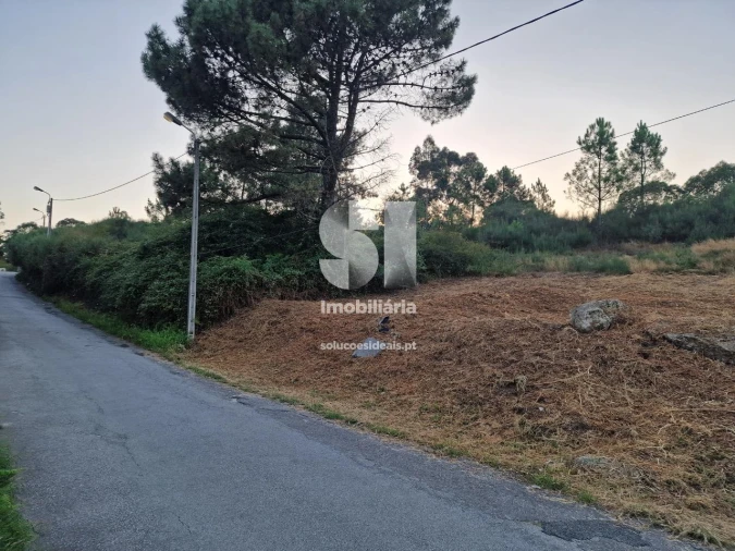 Terreno para Venda em Rebordosa Foto 9