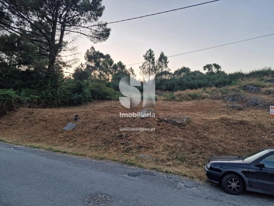 Terreno para Venda em Rebordosa Foto 8