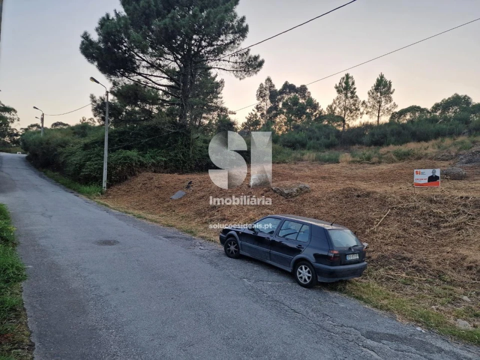 Terreno para Venda em Rebordosa Foto 18