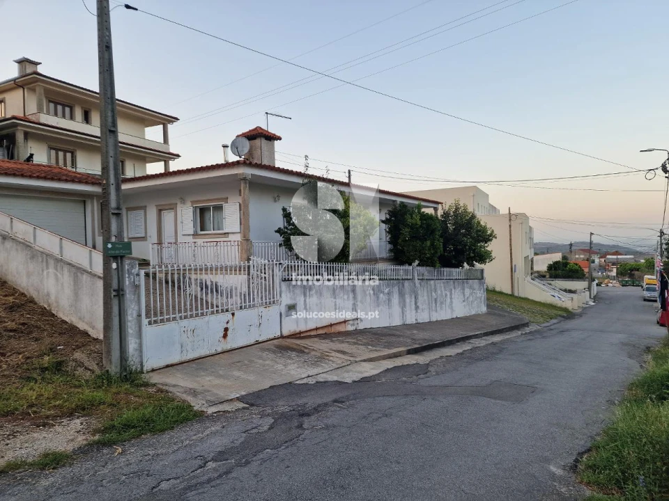 Terreno para Venda em Rebordosa Foto 19