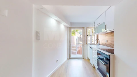 Apartamento T2 para Venda em Misericórdia