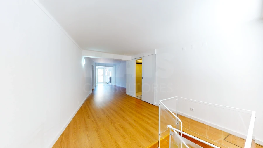 Apartamento T2 para Venda em Misericórdia Foto 6