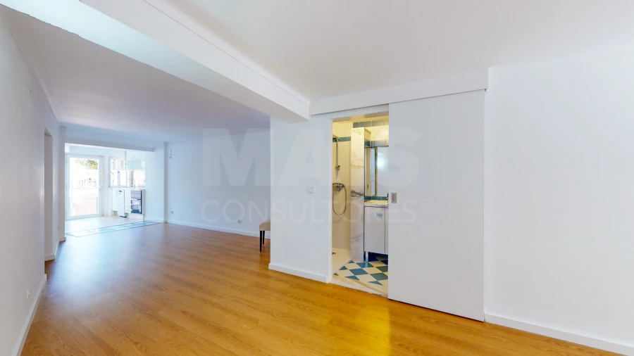 Apartamento T2 para Venda em Misericórdia Foto 9