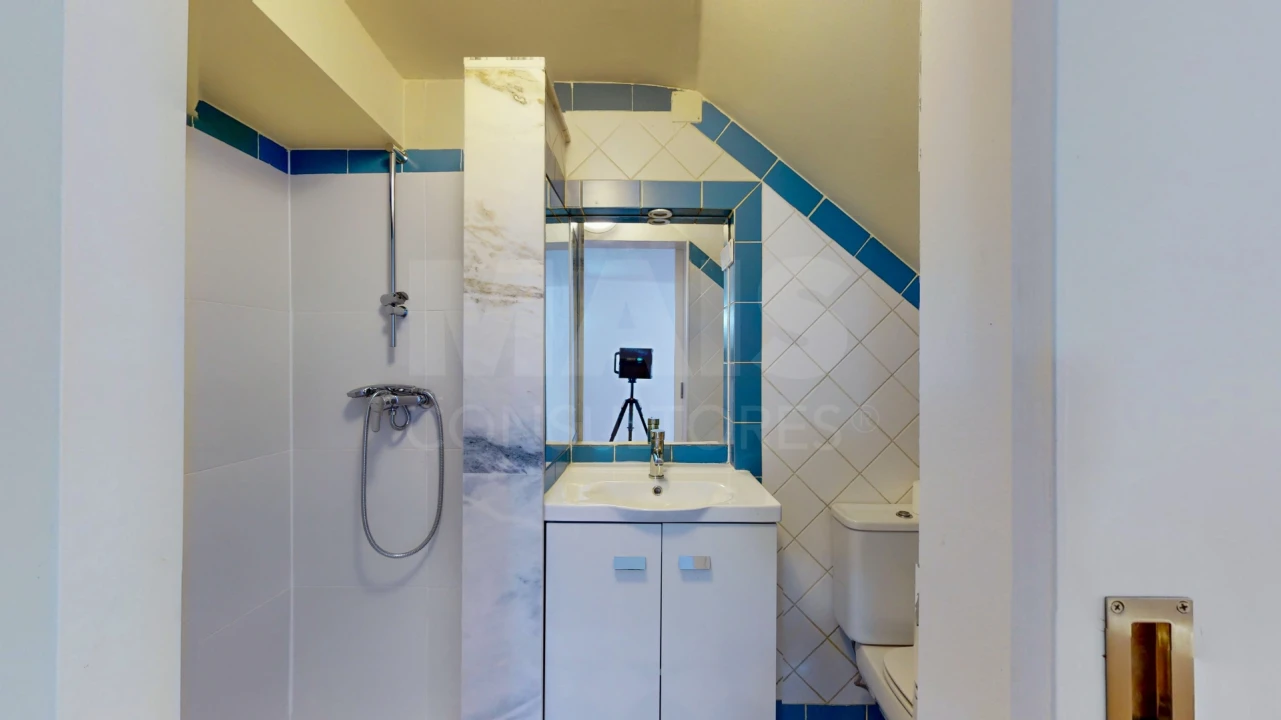 Apartamento T2 para Venda em Misericórdia Foto 11