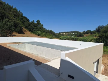 Moradia T3 para Venda em Alvorninha