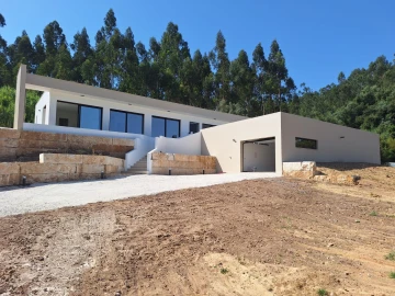 Moradia T3 para Venda em Alvorninha