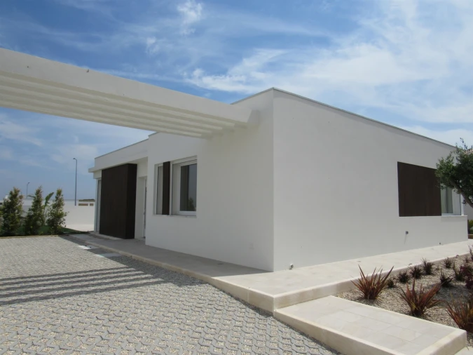 Moradia T3 para Venda em Lourinhã e Atalaia Foto 2