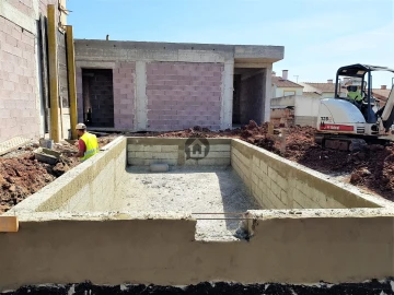 Moradia T4 para Venda em Nadadouro