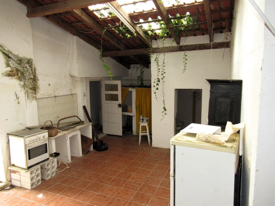 Moradia T4 para Venda em Atouguia da Baleia Foto 10