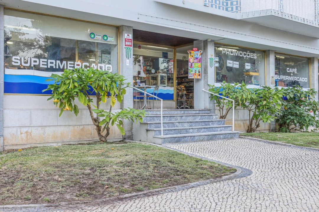 Negócio para Venda em Buarcos Foto 1