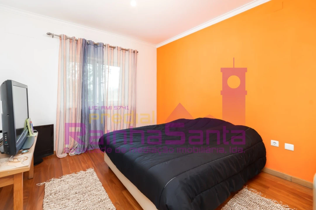 Moradia T3 para Venda em Gandaras Foto 13