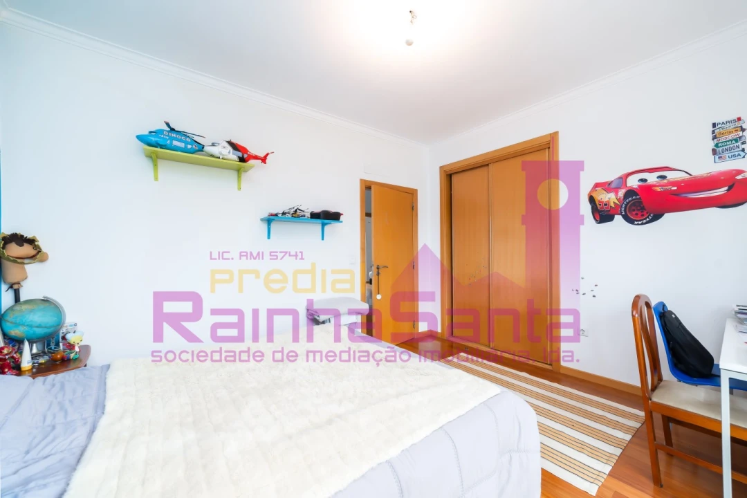 Moradia T3 para Venda em Gandaras Foto 15