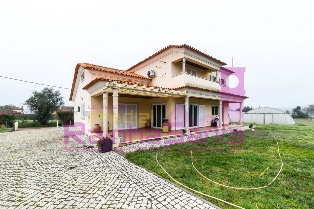 Moradia T3 para Venda em Gandaras Foto 2