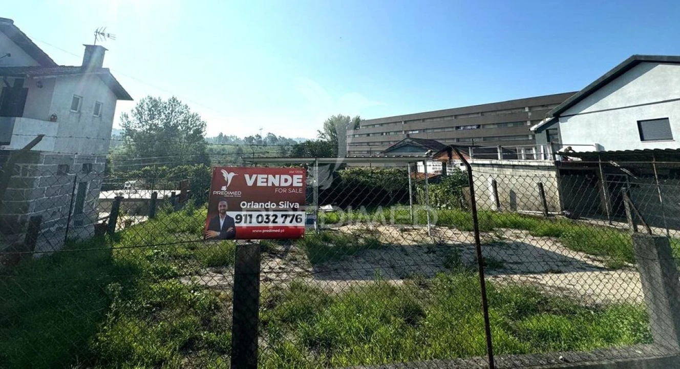 Terreno para Venda em Caldelas Foto 17