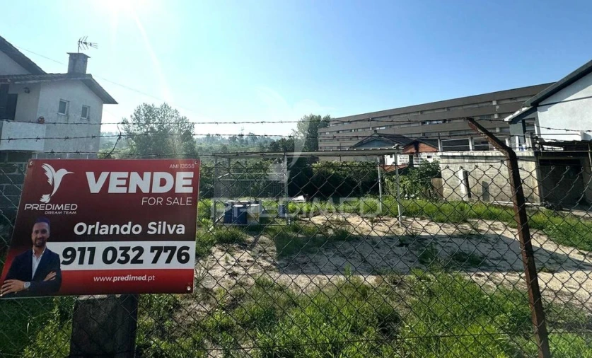 Terreno para Venda em Caldelas Foto 16