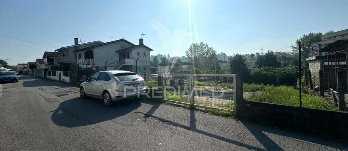 Terreno para Venda em Caldelas Foto 18