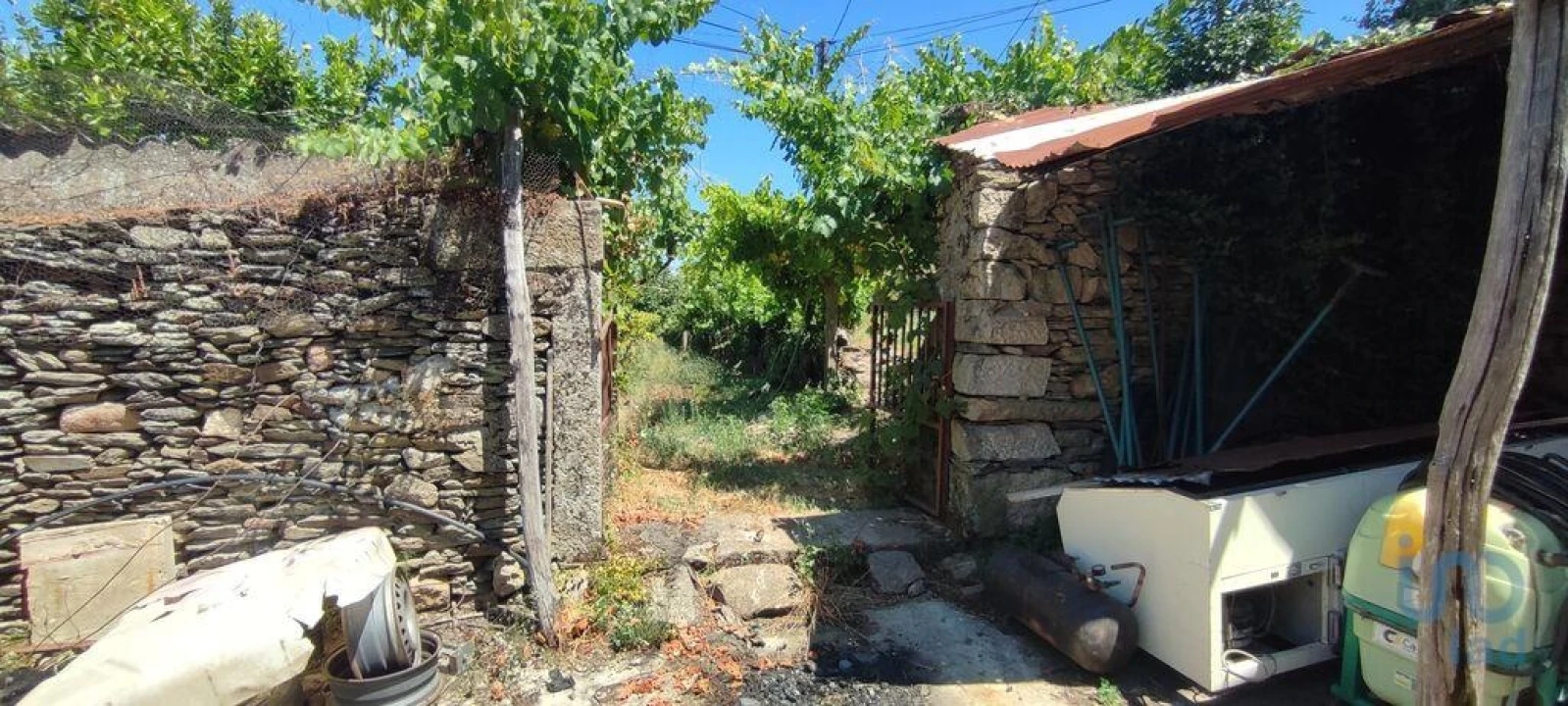 Moradia T5 para Venda em Barcos e Santa Leocádia Foto 8