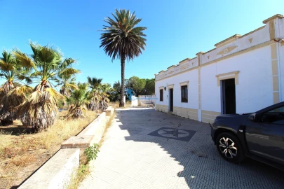 Moradia T4 para Venda em Silves