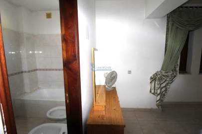 Moradia T4 para Venda em Silves