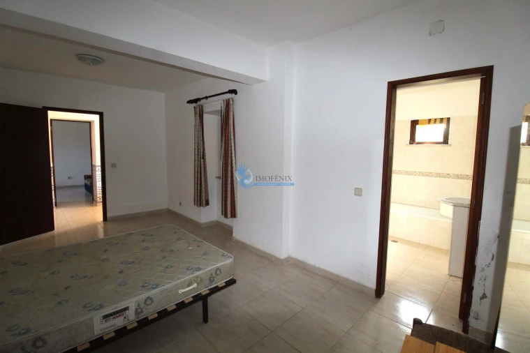 Moradia T4 para Venda em Silves Foto 40