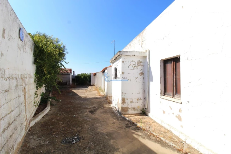 Moradia T4 para Venda em Silves Foto 17