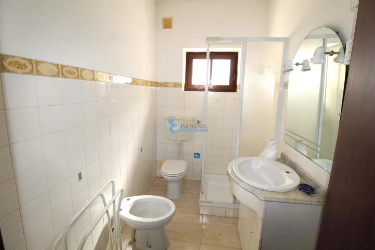 Moradia T4 para Venda em Silves Foto 38