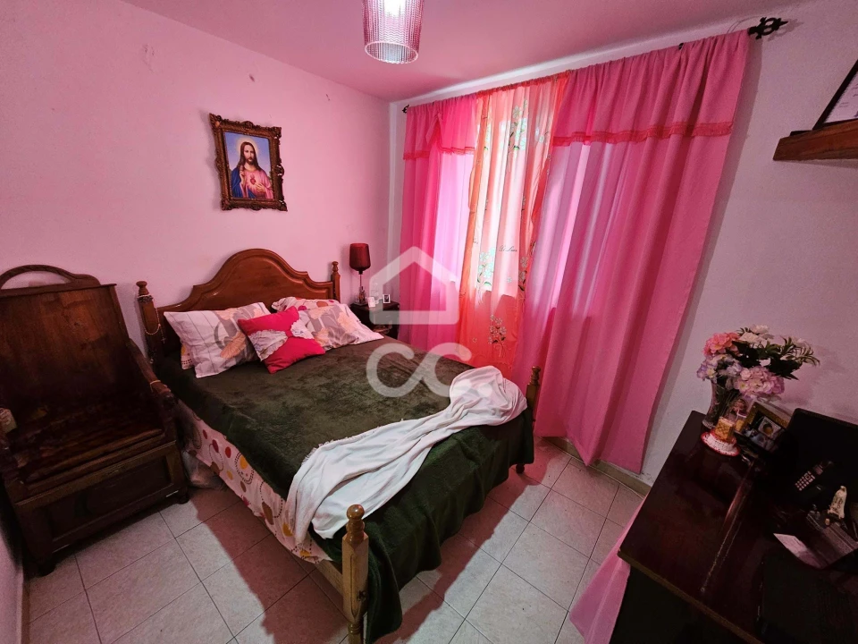 Moradia T3 para Venda em Fenais da Ajuda Foto 12