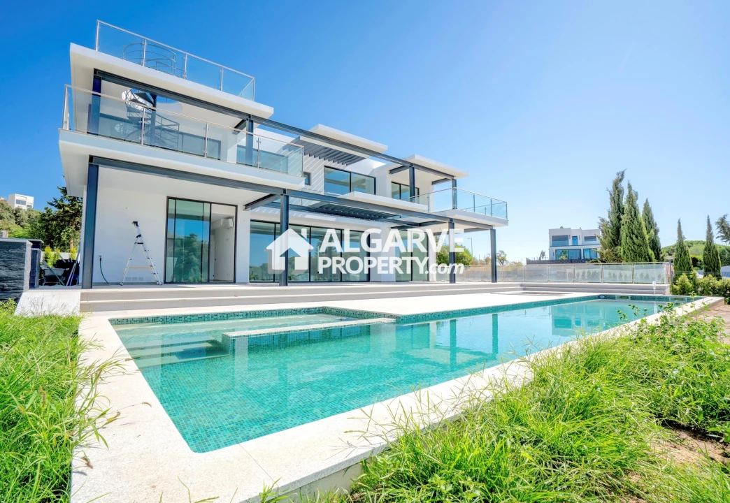 Moradia T4 para Venda em Albufeira e Olhos de Água Foto 22