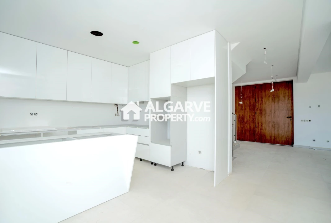 Moradia T4 para Venda em Albufeira e Olhos de Água Foto 25