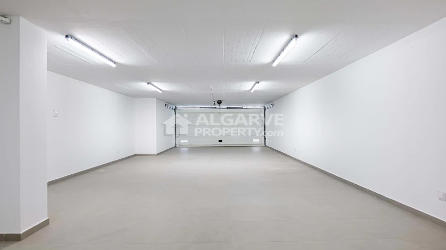 Moradia T4 para Venda em Albufeira e Olhos de Água Foto 28