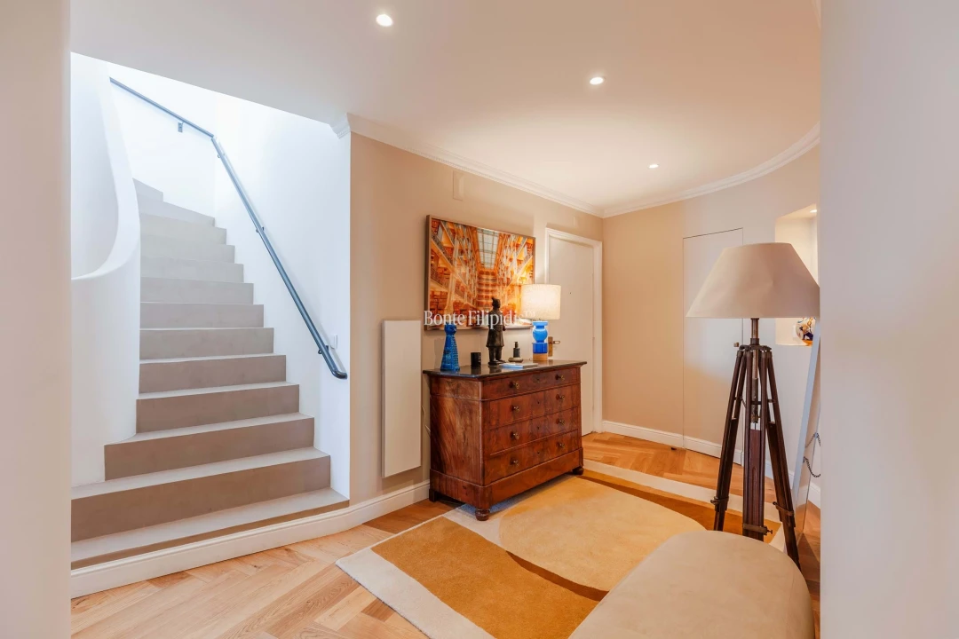 Apartamento T4 para Venda em Misericórdia Foto 4