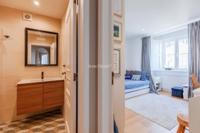 Apartamento T4 para Venda em Misericórdia