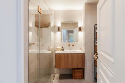 Apartamento T4 para Venda em Misericórdia