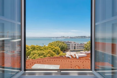 Apartamento T4 para Venda em Misericórdia