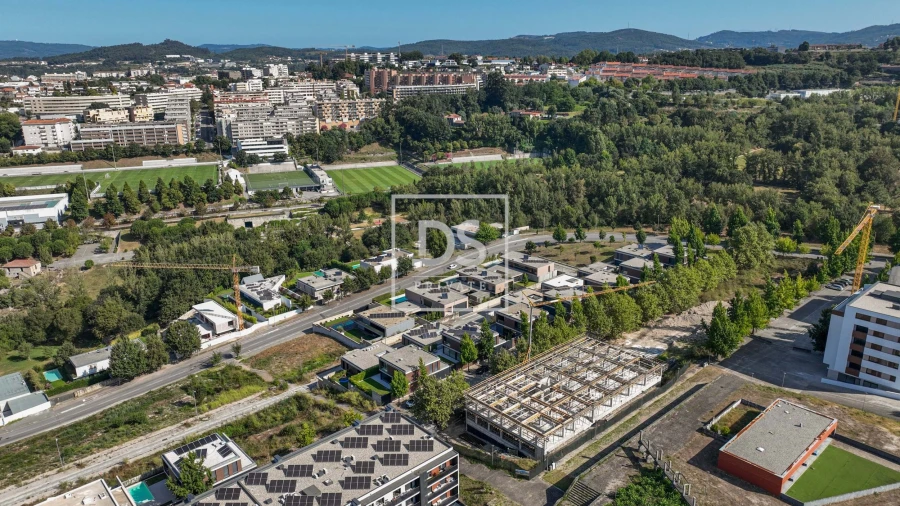 Moradia T3 para Venda em Costa Foto 4