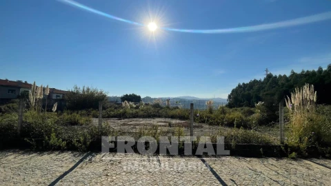 Terreno para Venda em Gondomar (São Cosme), Valbom e Jovim