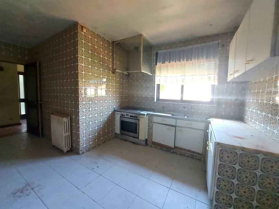 Moradia T4 para Venda em São João da Madeira Foto 49