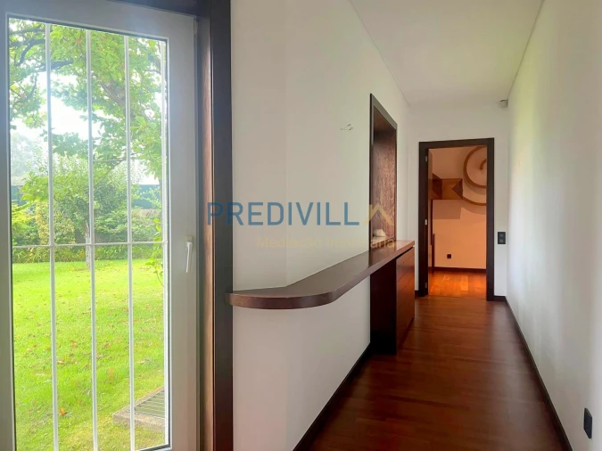 Moradia T5 para Venda em Vilar de Pinheiro Foto 21