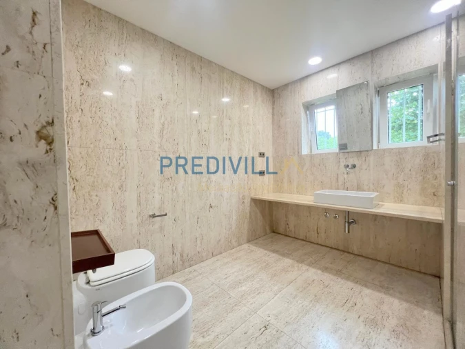 Moradia T5 para Venda em Vilar de Pinheiro Foto 35