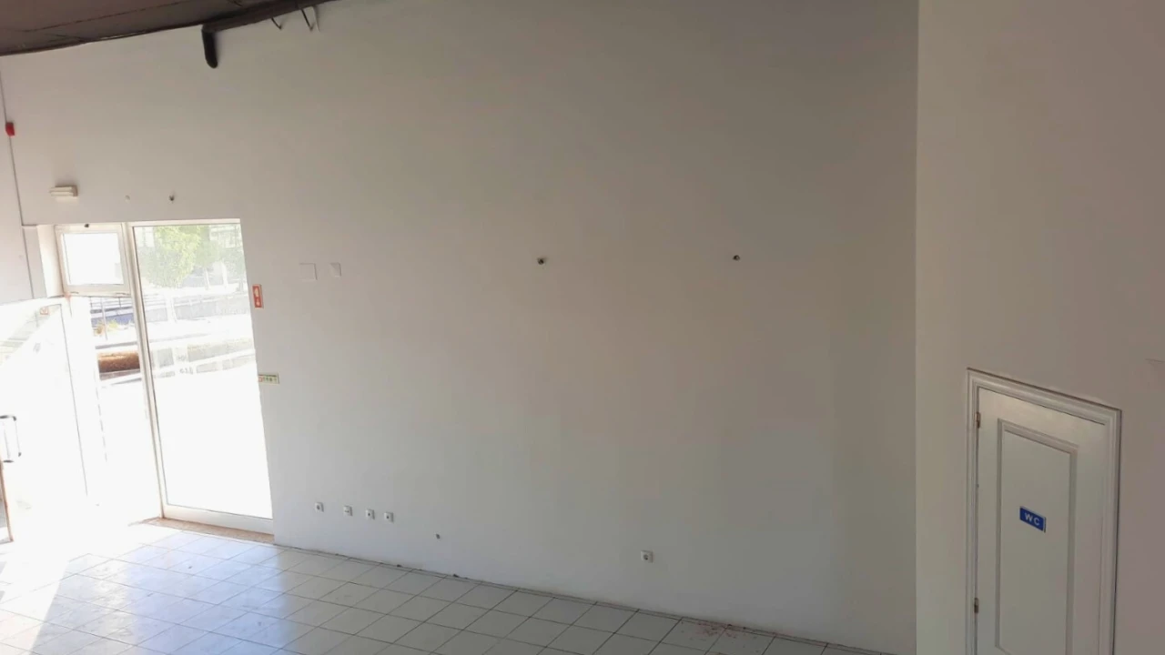 Loja para Venda em Armação de Pera Foto 4