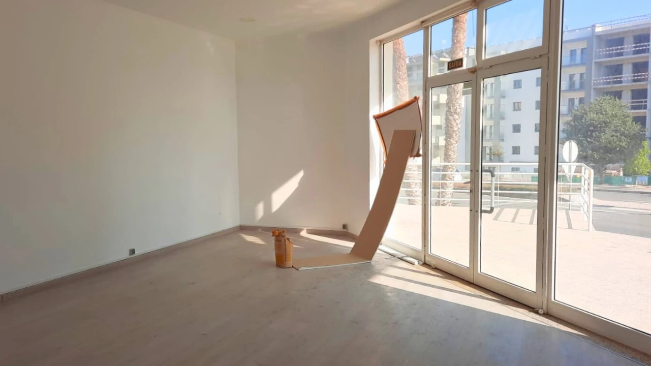 Loja para Venda em Armação de Pera Foto 6