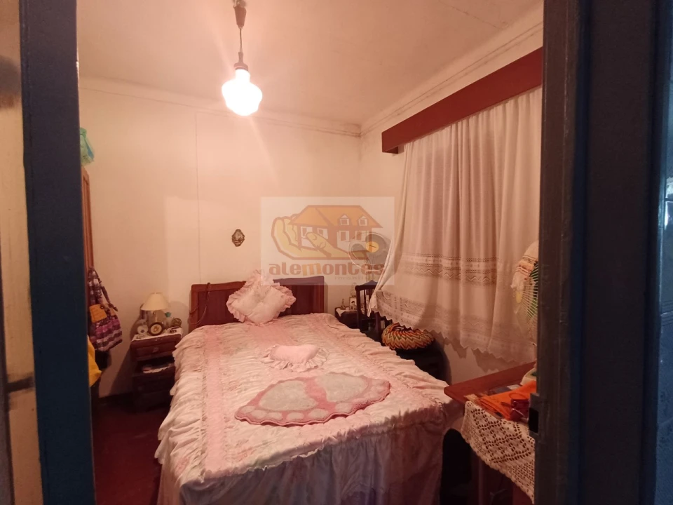 Quinta T2 para Venda em Santa Maria do Castelo e Santiago e Santa Susana Foto 13