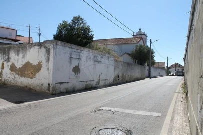 Terreno para Venda em Aveiras de Baixo