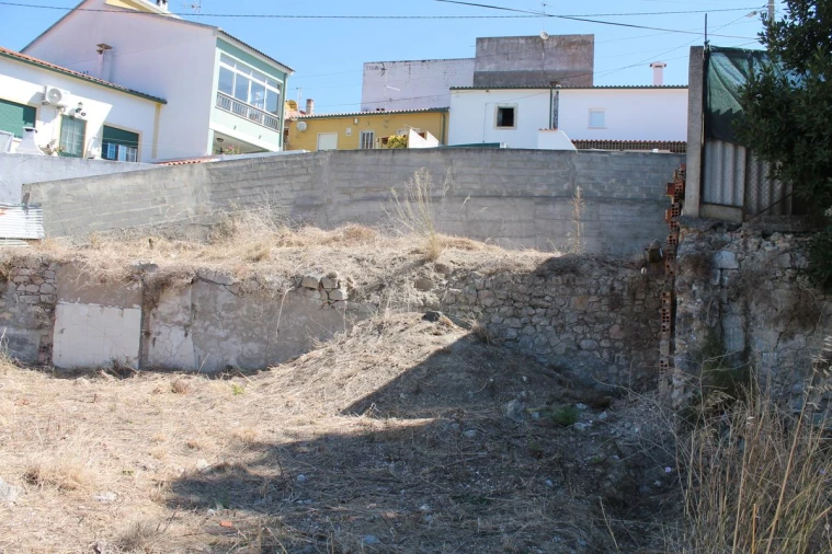 Terreno para Venda em Aveiras de Baixo Foto 5