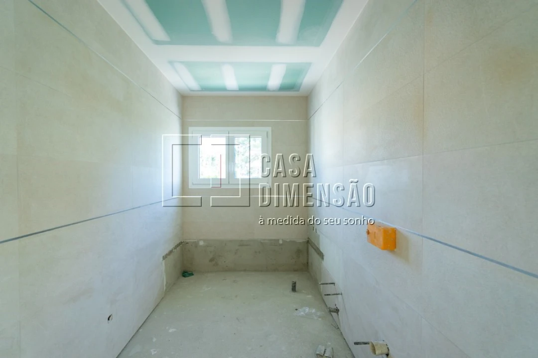 Moradia T4 para Venda em Charneca de Caparica e Sobreda Foto 38