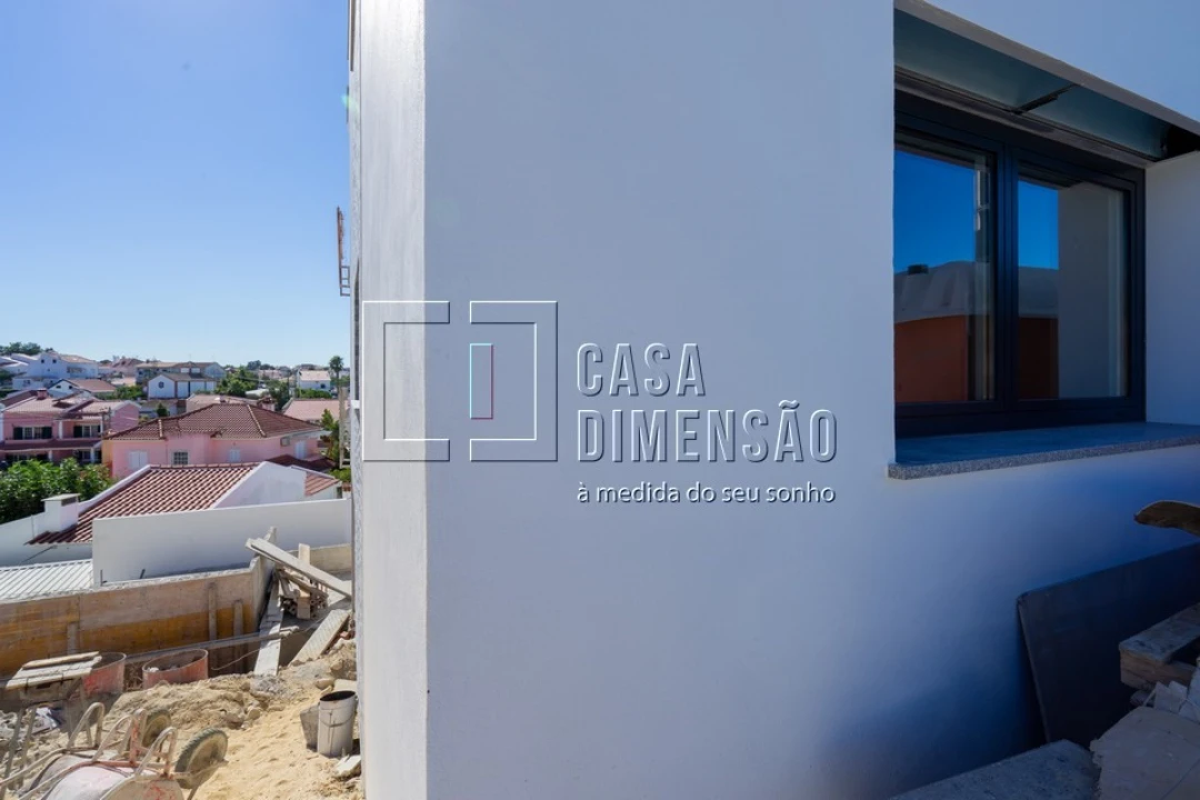 Moradia T4 para Venda em Charneca de Caparica e Sobreda Foto 48