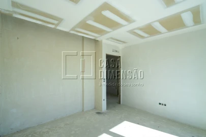 Moradia T4 para Venda em Charneca de Caparica e Sobreda